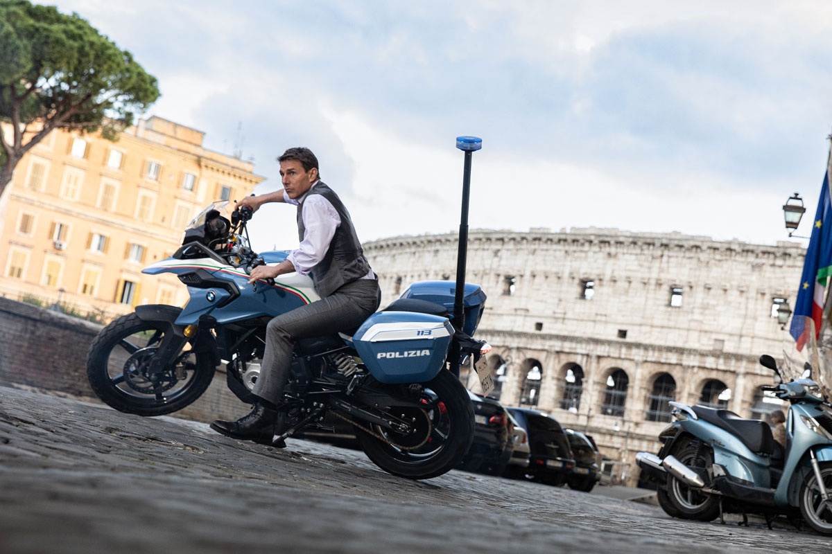 motocicletas conducidas por tom cruise en misión imposible