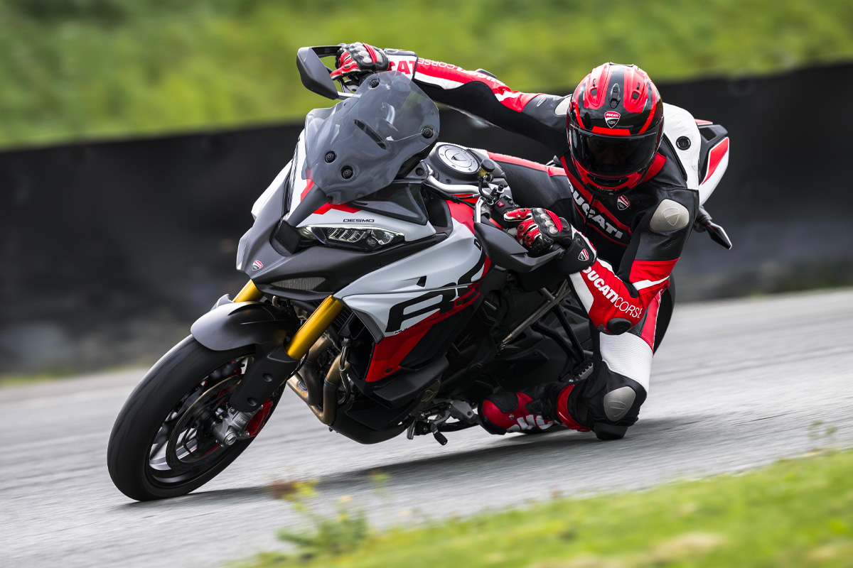 nueva ducati multistrada v4 rs