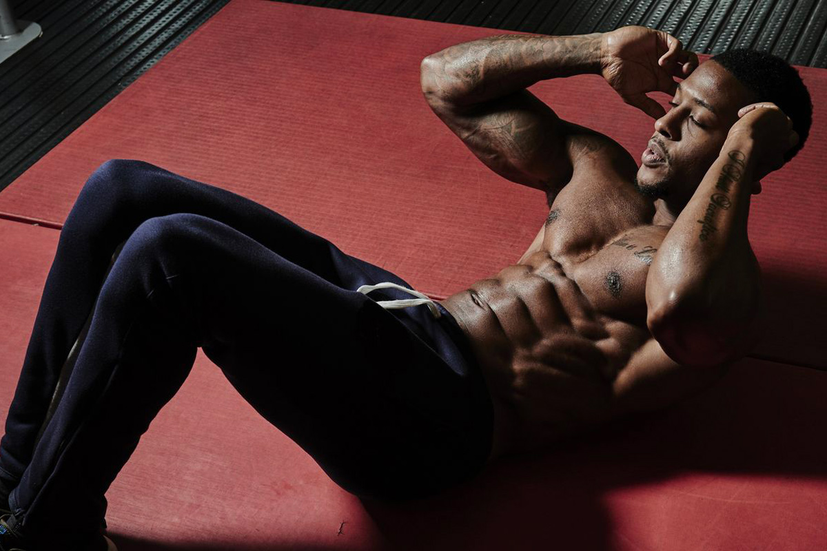 cómo hacer abdominales para fortalecer el abdomen