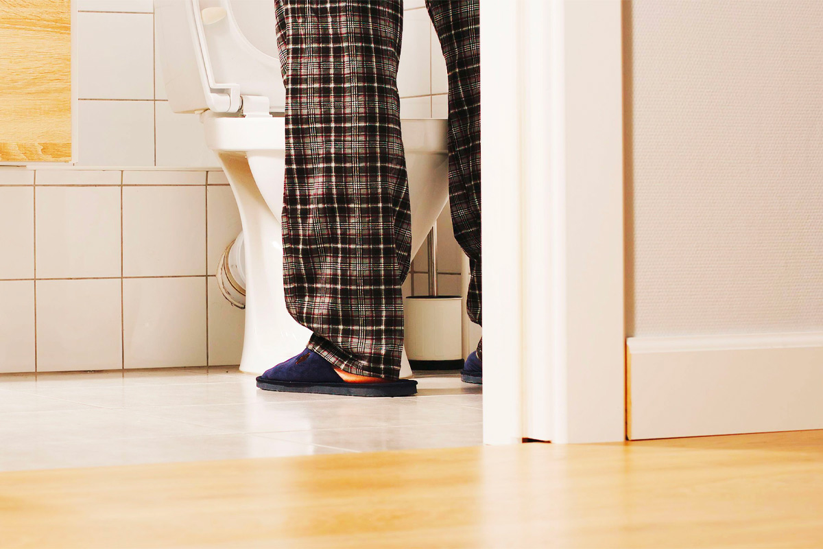 razones por las que te levantas al baño a orinar