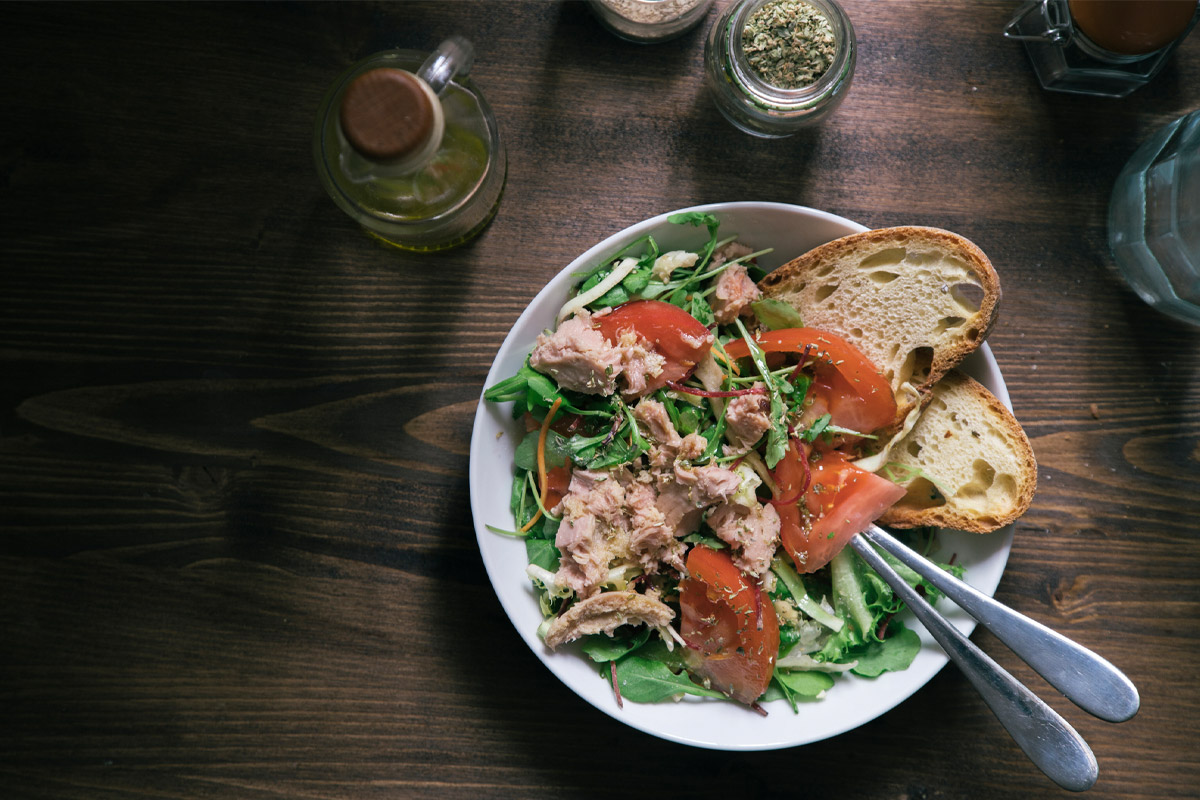 beneficios de comer atún todos los días