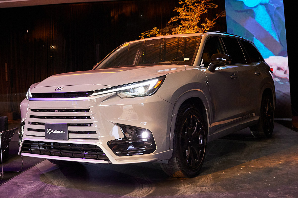 nuevos autos híbridos lexus