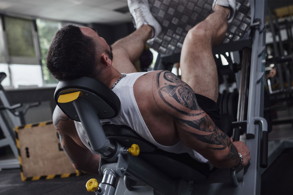 cómo conseguir fuerza en el gimnasio