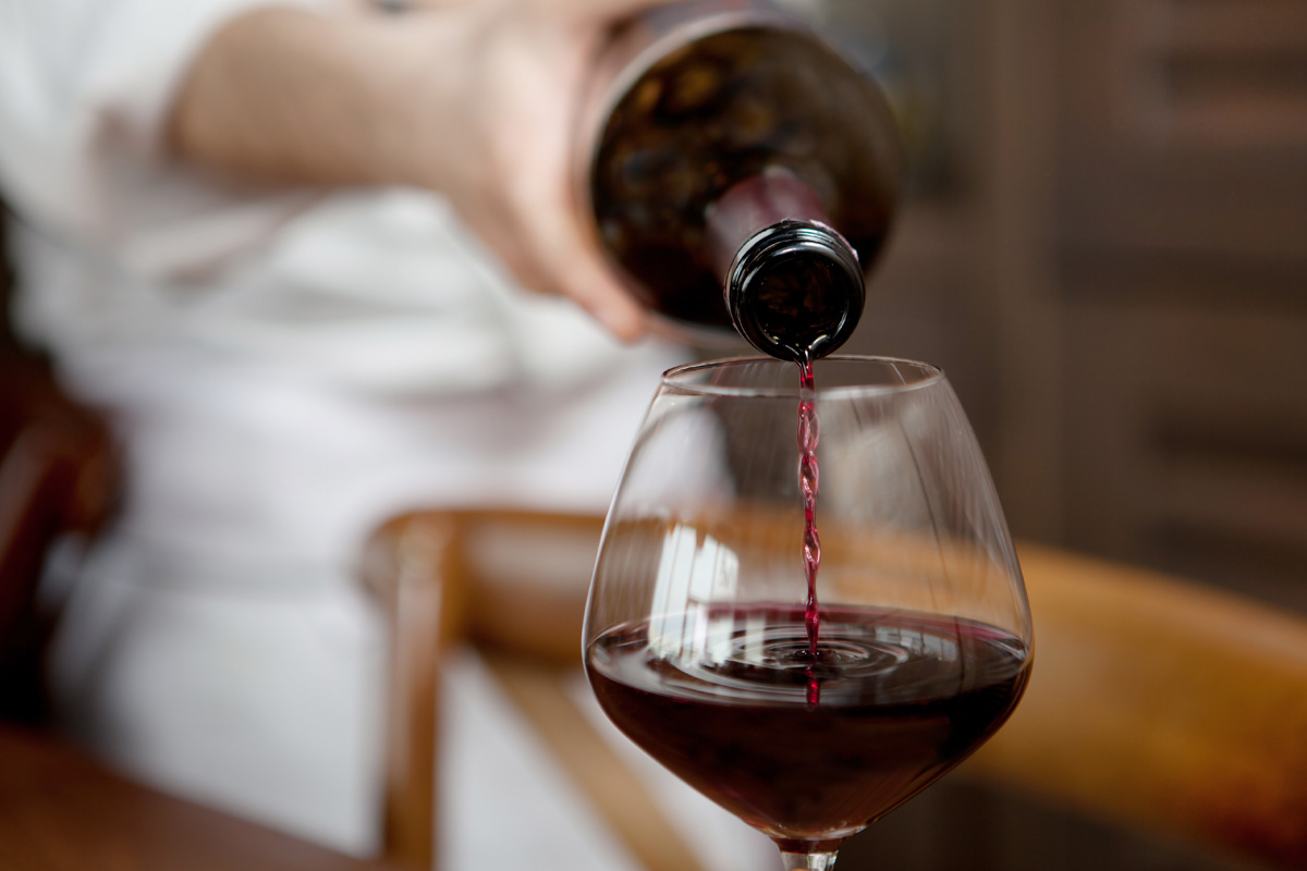 cuánto alcohol puedes tomar de manera segura