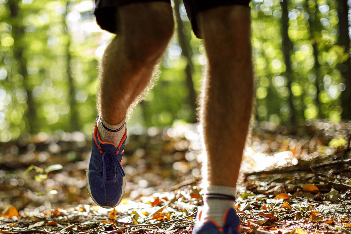 qué es mejor correr o caminar